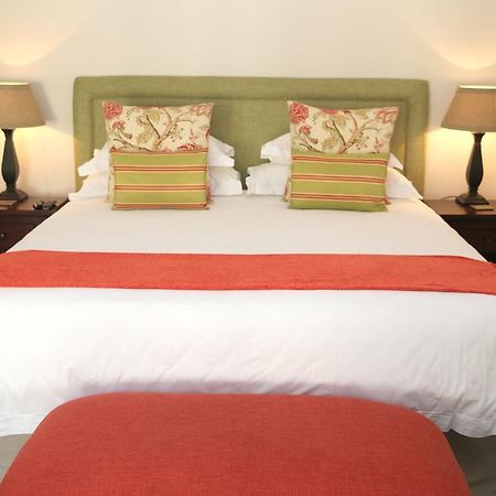 Kingsmead Guest House Harare Room photo