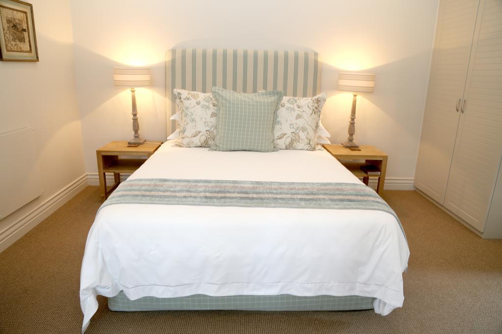 Kingsmead Guest House Harare Room photo